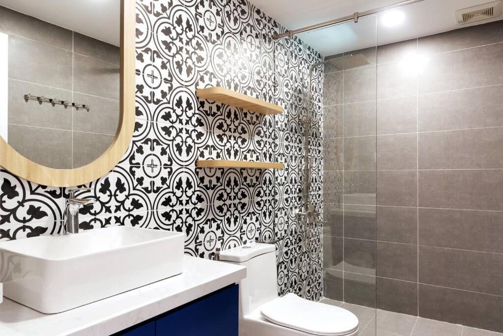 Modern, Cozy & Fully Equipped 2Br Apt In D4, 5M To D1 Ho Şi Min Dış mekan fotoğraf